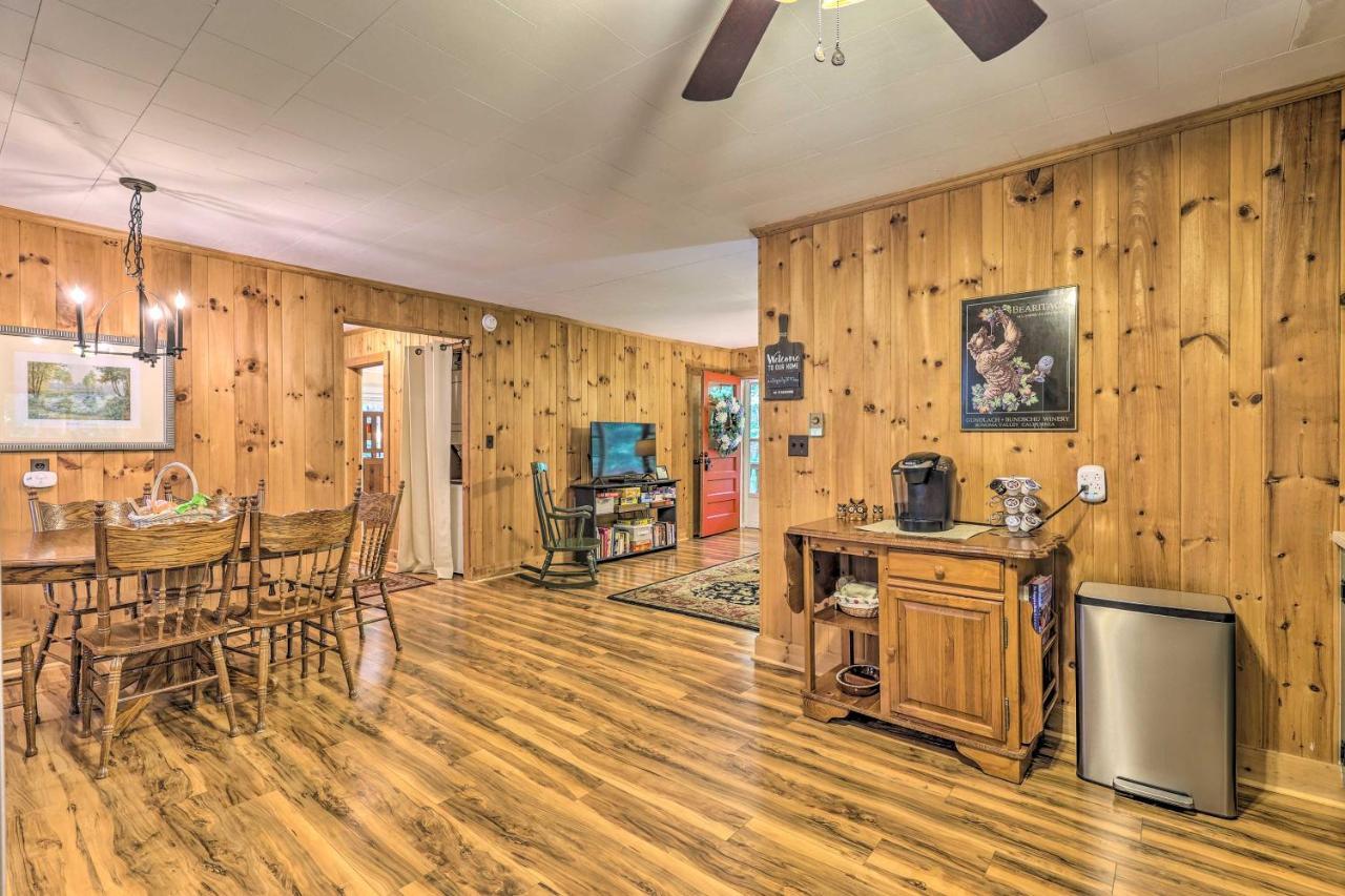 Вілла Peaceful Roaring Gap Retreat With Fire Pit And Patio! Екстер'єр фото