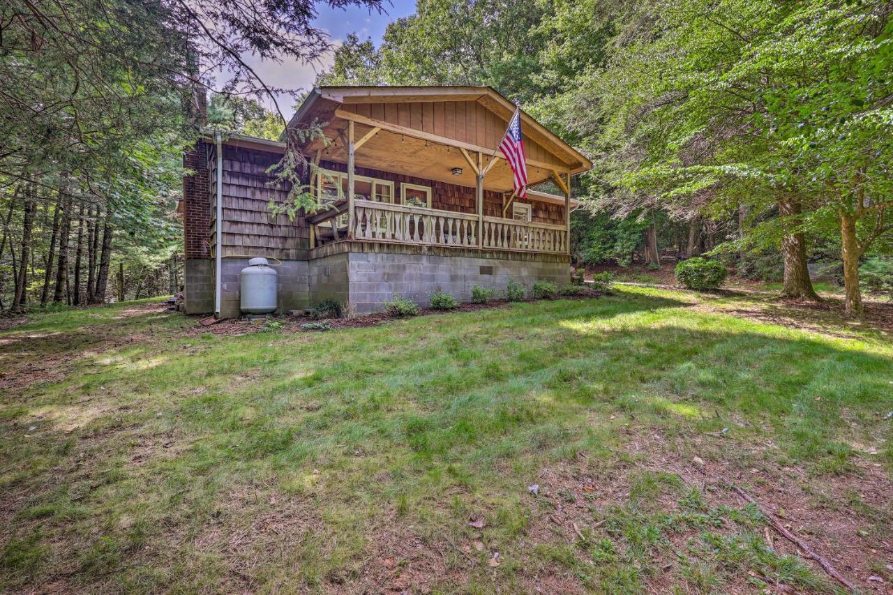 Вілла Peaceful Roaring Gap Retreat With Fire Pit And Patio! Екстер'єр фото